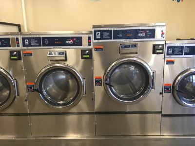 Laundromat Photos with Card System Installed - Laundroworks